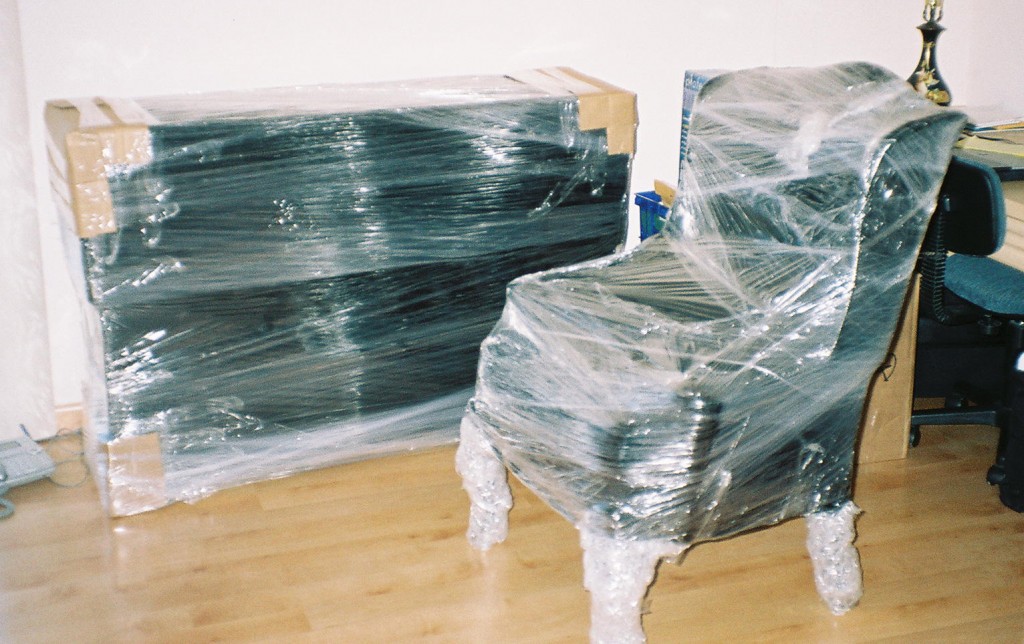 PACKING - WRAPPING BUFFET AND CHAIR - PACKING SERVICE INC
